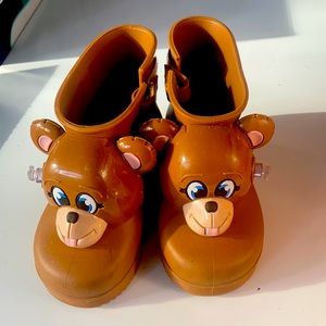 mini Melissa rain boots size 9